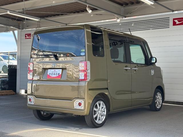 ピクシスメガL SAIICD/ラジオチューナー ETC車載器 両側電動スライドドア オートエアコン 電動格納式ドアミラー パワーウィンドウ アイドリングストップ機能 プッシュスタートスイッチ キーフリーシステム(奈良県)の中古車