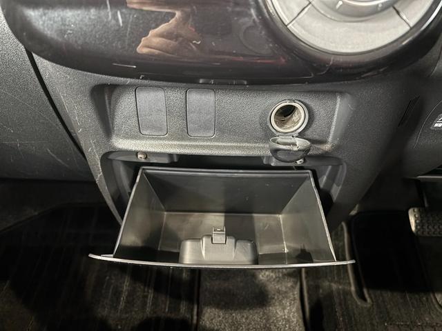 タントＧスペシャルＣＤ／ラジオチューナー　助手席側電動スライドドア　オートエアコン　電動格納式ドアミラー　パワーウィンドウ　アイドリングストップ　アルミホイール　キーフリーシステム（奈良県）の中古車