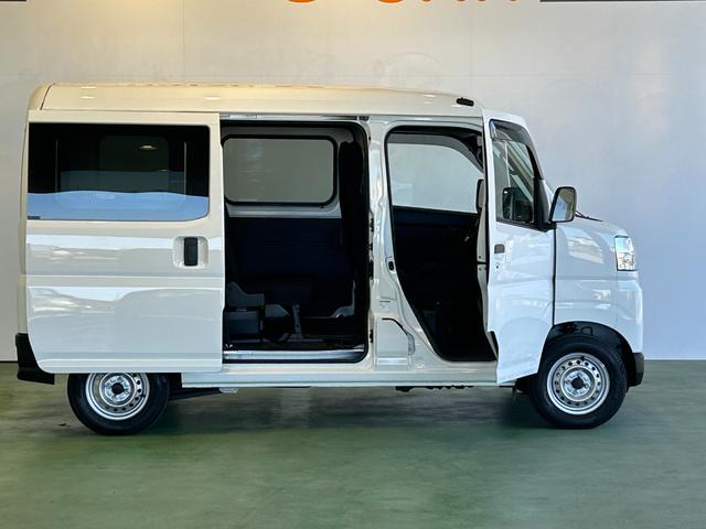 ハイゼットカーゴＤＸラジオチューナー　ＥＴＣ車載器　マニュアルエアコン　運転席・助手席パワーウィンドウ　アイドリングストップ機能　コーナーセンサー　衝突被害軽減ブレーキ　キーレスエントリーシステム（奈良県）の中古車