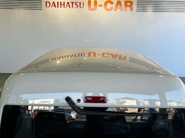 ハイゼットカーゴＤＸラジオチューナー　ＥＴＣ車載器　マニュアルエアコン　運転席・助手席パワーウィンドウ　アイドリングストップ機能　コーナーセンサー　衝突被害軽減ブレーキ　キーレスエントリーシステム（奈良県）の中古車