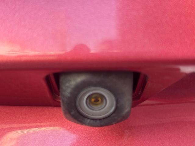 シエンタＧナビゲーション　バックカメラ　両側電動スライドドア　ＥＴＣ車載器　後席モニター　電動格納式ドアミラー　パワーウィンドウ　アイドリングストップ機能　プッシュスタートスイッチ　キーフリーシステム（奈良県）の中古車