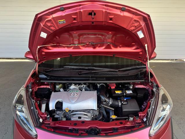 シエンタＧナビゲーション　バックカメラ　両側電動スライドドア　ＥＴＣ車載器　後席モニター　電動格納式ドアミラー　パワーウィンドウ　アイドリングストップ機能　プッシュスタートスイッチ　キーフリーシステム（奈良県）の中古車