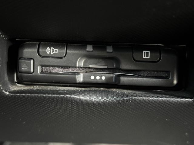 ロッキーＧパノラマモニター対応　ドライブレコーダー　ＥＴＣ　運転席・助手席シートヒーター　オートエアコン　電動格納式ドアミラー　パワーウィンドウ　アルミホイール　プッシュスタートスイッチ　キーフリーシステム（奈良県）の中古車