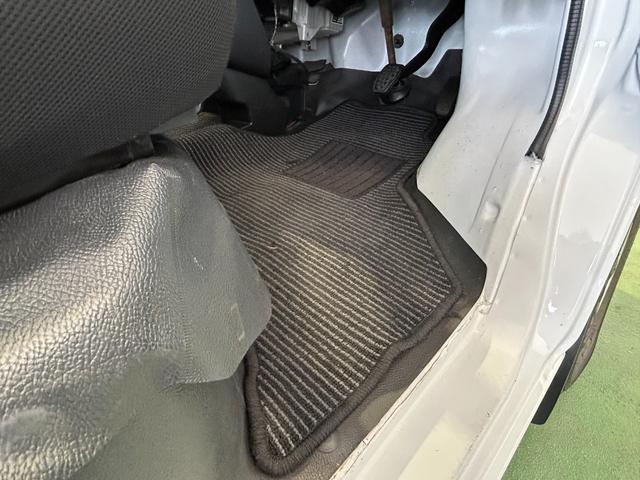 ハイゼットカーゴスペシャルラジオチューナー ETC車載器 マニュアルエアコン アイドリングストップ機能(奈良県)の中古車