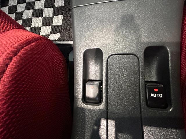 コペンセロタ−ボ　ナビゲーション　ＥＴＣ　シ−トヒ−タ−　ＬＥＤヘッドライト（奈良県）の中古車