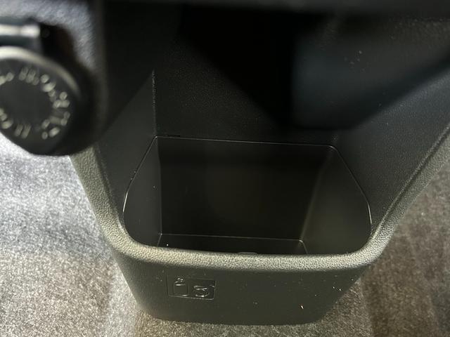 ムーヴカスタム　ＲＳ　ハイパーリミテッドＳＡIIIパノラマモニタ−対応　ＣＤオーディオ　プッシュボタンスタ−ト　片側シ−トヒ−タ−　衝突被害軽減ブレーキ　オ−トハイビ−ム　アイドリングストップ機能　ＬＥＤヘッドライト（奈良県）の中古車