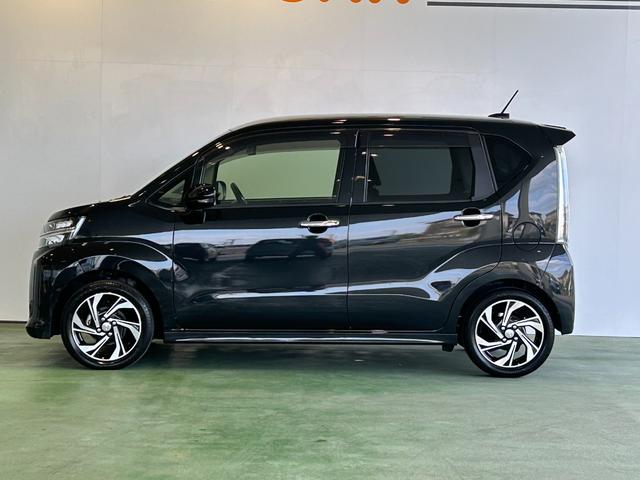 ムーヴカスタム　ＲＳ　ハイパーリミテッドＳＡIIIパノラマモニタ−対応　ＣＤオーディオ　プッシュボタンスタ−ト　片側シ−トヒ−タ−　衝突被害軽減ブレーキ　オ−トハイビ−ム　アイドリングストップ機能　ＬＥＤヘッドライト（奈良県）の中古車