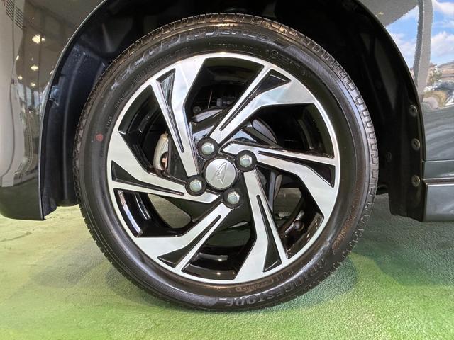 ムーヴカスタム　ＲＳ　ハイパーリミテッドＳＡIIIパノラマモニタ−対応　ＣＤオーディオ　プッシュボタンスタ−ト　片側シ−トヒ−タ−　衝突被害軽減ブレーキ　オ−トハイビ−ム　アイドリングストップ機能　ＬＥＤヘッドライト（奈良県）の中古車