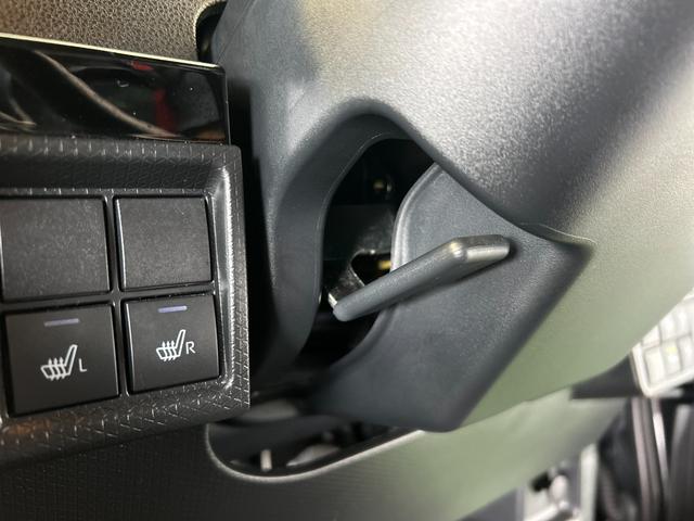 タントカスタムＸ４ＷＤ　ナビ　電動パーキング　両側電動スライドドア　プッシュボタンスタ−ト　コ−ナ−センサ−　衝突被害軽減ブレーキ　アイドリングストップ機能　シ−トヒ−タ−　パノラマモニタ−　ＬＥＤヘッドライト（奈良県）の中古車
