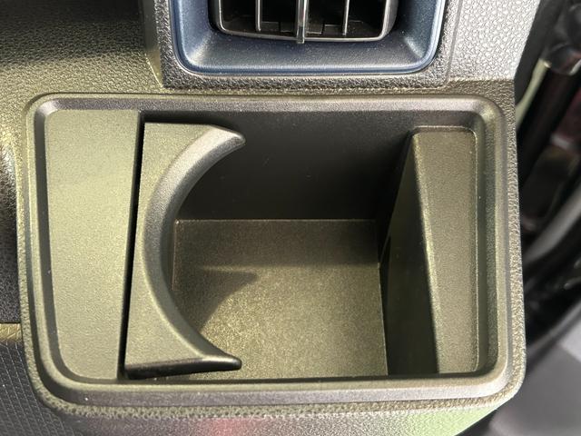 タントカスタムＸ４ＷＤ　ナビ　電動パーキング　両側電動スライドドア　プッシュボタンスタ−ト　コ−ナ−センサ−　衝突被害軽減ブレーキ　アイドリングストップ機能　シ−トヒ−タ−　パノラマモニタ−　ＬＥＤヘッドライト（奈良県）の中古車