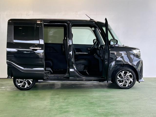タントカスタムＸ４ＷＤ　ナビ　電動パーキング　両側電動スライドドア　プッシュボタンスタ−ト　コ−ナ−センサ−　衝突被害軽減ブレーキ　アイドリングストップ機能　シ−トヒ−タ−　パノラマモニタ−　ＬＥＤヘッドライト（奈良県）の中古車