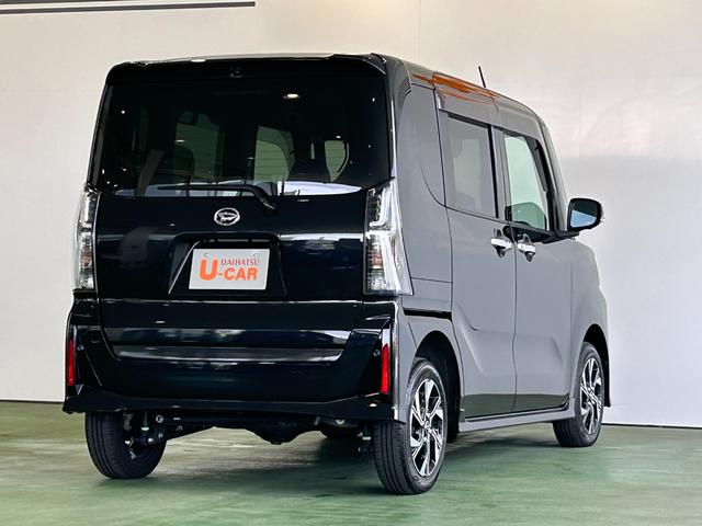 タントカスタムＸ４ＷＤ　ナビ　電動パーキング　両側電動スライドドア　プッシュボタンスタ−ト　コ−ナ−センサ−　衝突被害軽減ブレーキ　アイドリングストップ機能　シ−トヒ−タ−　パノラマモニタ−　ＬＥＤヘッドライト（奈良県）の中古車