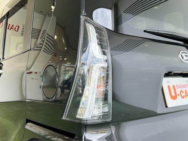 タントカスタムＸ４ＷＤ　ナビ　電動パーキング　両側電動スライドドア　プッシュボタンスタ−ト　コ−ナ−センサ−　衝突被害軽減ブレーキ　アイドリングストップ機能　シ−トヒ−タ−　パノラマモニタ−　ＬＥＤヘッドライト（奈良県）の中古車