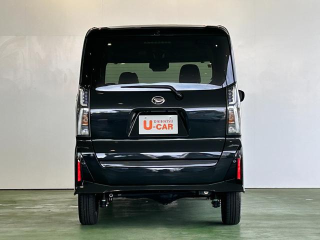 タントカスタムＸ４ＷＤ　ナビ　電動パーキング　両側電動スライドドア　プッシュボタンスタ−ト　コ−ナ−センサ−　衝突被害軽減ブレーキ　アイドリングストップ機能　シ−トヒ−タ−　パノラマモニタ−　ＬＥＤヘッドライト（奈良県）の中古車
