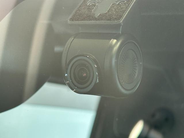 タントカスタムＸナビ　ドラレコ　プッシュボタンスタ−ト　両側電動スライドドア　ロングスライドシ−ト　コ−ナ−センサ−　アイドリングストップ機能　シ−トヒ−タ−　衝突被害軽減ブレーキ　バックカメラ　ＬＥＤヘッドライト（奈良県）の中古車