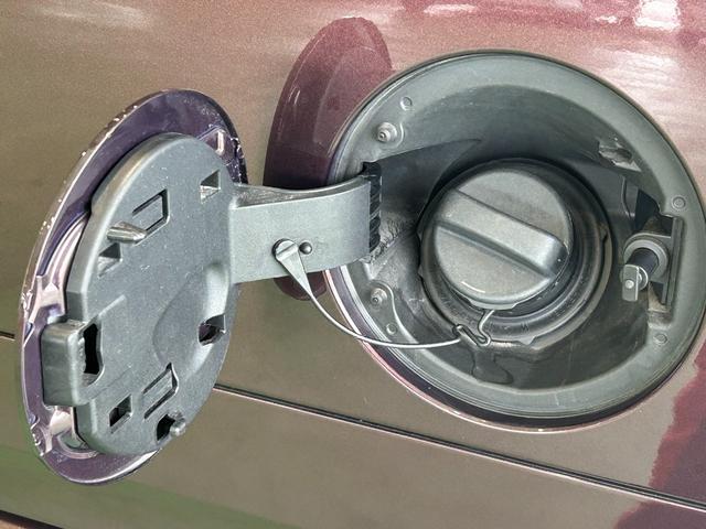 タントカスタムＸナビ　ドラレコ　プッシュボタンスタ−ト　両側電動スライドドア　ロングスライドシ−ト　コ−ナ−センサ−　アイドリングストップ機能　シ−トヒ−タ−　衝突被害軽減ブレーキ　バックカメラ　ＬＥＤヘッドライト（奈良県）の中古車