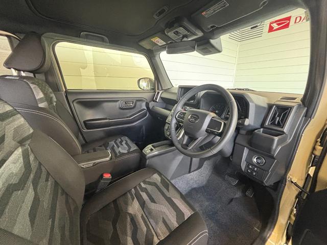 タフトG クロムベンチャーバックカメラ対応 電動パーキングブレーキ 運転席・助手席シートヒーター オートエアコン 電動格納式ドアミラー パワーウィンドウ プッシュスタートスイッチ キーフリーシステム アイドリングストップ機能(奈良県)の中古車