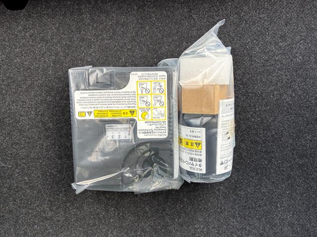 ミラトコットＸ　ＳＡIIIバックモニター付きＣＤ／ラジオチューナー　ドライブレコーダー　プッシュスタートスイッチ　マニュアルエアコン　電動格納式ドアミラー　パワーウィンドウ　キーフリーシステム　アイドリングストップ機能（奈良県）の中古車