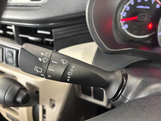 ムーヴＬ　ＳＡIIIＣＤチューナー　電動格納式ドアミラー　パワーウィンドウ　ＥＴＣ車載器　バックカメラ（モニター必要）　マニュアルエアコン　アイドリングストップ機能　キーレスエントリーシステム（奈良県）の中古車