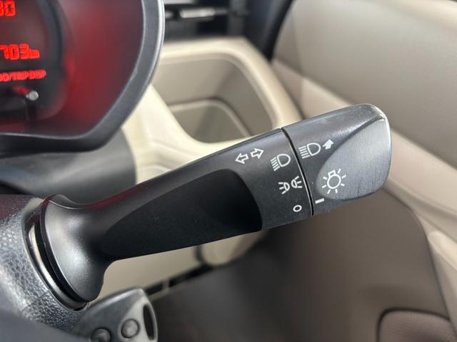 ムーヴＬ　ＳＡIIIＣＤチューナー　電動格納式ドアミラー　パワーウィンドウ　ＥＴＣ車載器　バックカメラ（モニター必要）　マニュアルエアコン　アイドリングストップ機能　キーレスエントリーシステム（奈良県）の中古車