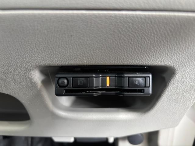 ムーヴＬ　ＳＡIIIＣＤチューナー　電動格納式ドアミラー　パワーウィンドウ　ＥＴＣ車載器　バックカメラ（モニター必要）　マニュアルエアコン　アイドリングストップ機能　キーレスエントリーシステム（奈良県）の中古車