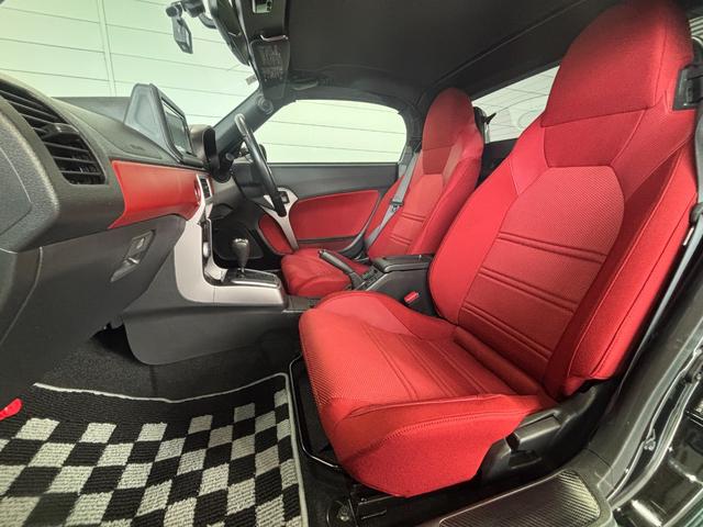 コペンセロ純正ナビ　バックカメラ　オートエアコン　ドライブレコーダー　ＥＴＣ　プッシュスタートスイッチ　運転席・助手席シートヒーター　パワーウィンドウ　アイドリングストップ　アルミホイール　キーフリーシステム（奈良県）の中古車