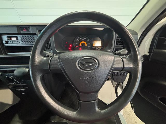 ハイゼットカーゴデラックスＳＡIIIラジオチューナー　マニュアルエアコン　運転席・助手席パワーウィンドウ　アイドリングストップ機能　キーレスエントリーシステム（奈良県）の中古車