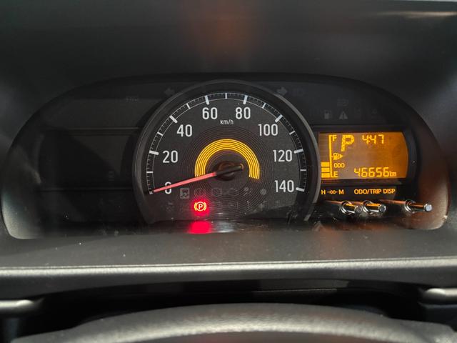 ハイゼットカーゴデラックスＳＡIIIラジオチューナー　マニュアルエアコン　運転席・助手席パワーウィンドウ　アイドリングストップ機能　キーレスエントリーシステム（奈良県）の中古車