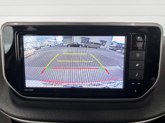 ムーヴＸリミテッドII　ＳＡIII純正ナビ　バックカメラ　ドライブレコーダー　ＥＴＣ車載器　ＴＶコントロール　運転席シートヒーター　電動格納式ドアミラー　パワーウィンドウ　キーフリーシステム　オートエアコン　プッシュスタートスイッチ（奈良県）の中古車