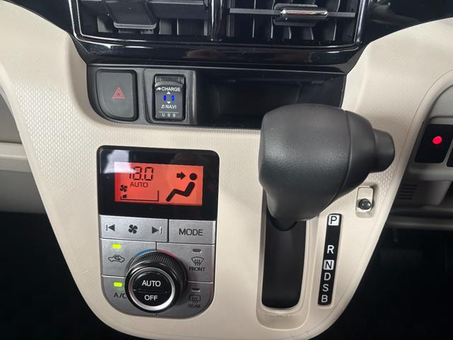 ムーヴＸリミテッドII　ＳＡIII純正ナビ　バックカメラ　ドライブレコーダー　ＥＴＣ車載器　ＴＶコントロール　運転席シートヒーター　電動格納式ドアミラー　パワーウィンドウ　キーフリーシステム　オートエアコン　プッシュスタートスイッチ（奈良県）の中古車