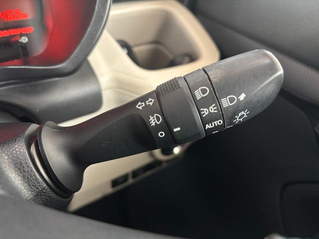 ムーヴＸリミテッドII　ＳＡIII純正ナビ　バックカメラ　ドライブレコーダー　ＥＴＣ車載器　ＴＶコントロール　運転席シートヒーター　電動格納式ドアミラー　パワーウィンドウ　キーフリーシステム　オートエアコン　プッシュスタートスイッチ（奈良県）の中古車