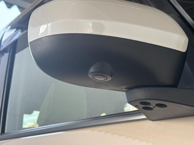 ムーヴキャンバスＧホワイトアクセントＶＳ　ＳＡIIIカーナビゲーション　パノラマカメラ　ＥＴＣ　ドライブレコーダー　オートエアコン　左右パワースライドドア　運転席シートヒーター　アイドリングストップ　ＬＥＤヘッドランプ　電動格納式ドアミラー（奈良県）の中古車