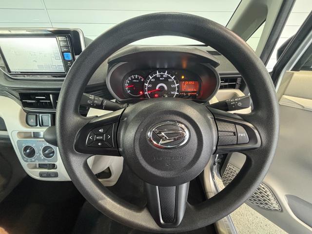 ムーヴＬ　ＳＡIIIナビゲーション　バックカメラ　ＴＶコントロール　ＥＴＣ車載器　ドライブレコーダー　電動格納式ドアミラー　パワーウィンドウ　マニュアルエアコン　キーレスエントリーシステム　アイドリングストップ機能（奈良県）の中古車