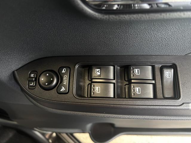 タントカスタムＲＳカーナビゲーション　バックカメラ　ドライブレコーダー　オートエアコン　フロントシートヒーター　電動パーキングブレーキ　左右パワースライドドア　ＬＥＤヘッドランプ　電動格納式ドアミラー（奈良県）の中古車