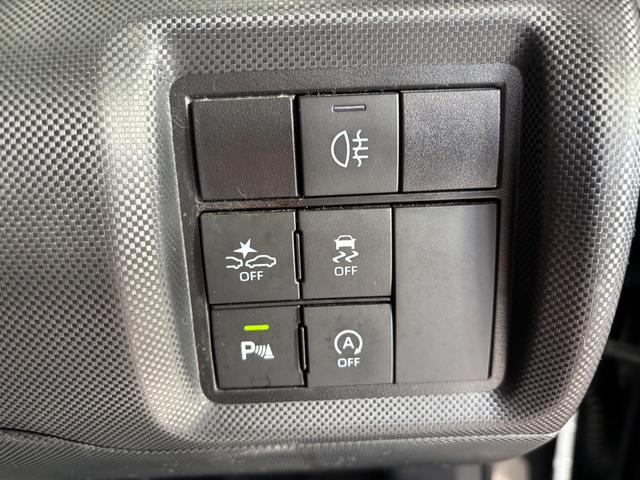 ロッキープレミアムＧナビ取付時バックカメラ対応　電動パーキングブレーキ　運転席・助手席シートヒーター　オートエアコン　パワーウィンドウ　電動格納式ドアミラー　キーフリーシステム　アルミホイール　アイドリングストップ機能（奈良県）の中古車