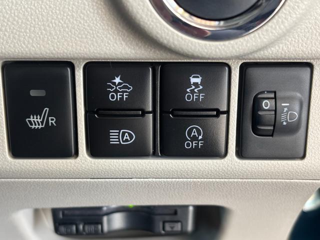 ムーヴＸリミテッドII　ＳＡIIIナビ　バックカメラ　ＴＶコントロール　オートエアコン　運転席シートヒーター　ＥＴＣ車載器　ドライブレコーダー　電動格納式ドアミラー　パワーウィンドウ　プッシュスタートスイッチ　キーフリーシステム（奈良県）の中古車