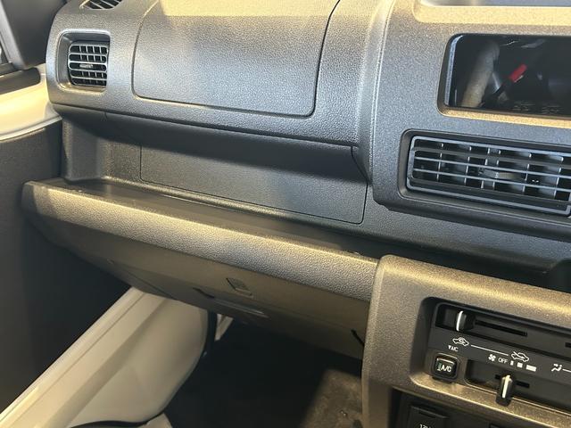 ハイゼットトラックスタンダードアイドリングストップ機能 コ−ナ−センサ− 衝突被害軽減ブレーキ アイドリングストップ機能 オートライト マニュアルエアコン(奈良県)の中古車