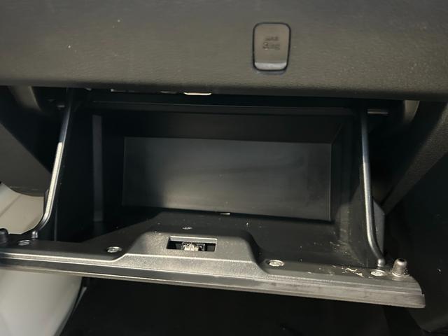 ハイゼットトラックスタンダードアイドリングストップ機能 コ−ナ−センサ− 衝突被害軽減ブレーキ アイドリングストップ機能 オートライト マニュアルエアコン(奈良県)の中古車