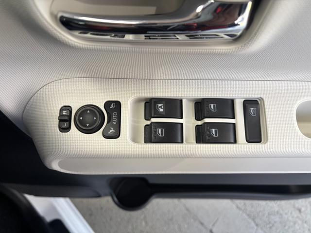 ムーヴキャンバスストライプスＧバックカメラ対応　両側電動スライドドア　電動パーキングブレーキ　運転席・助手席シートヒーター　電動格納式ドアミラー　パワーウィンドウ　プッシュスタートスイッチ　キーフリー　アイドリングストップ機能（奈良県）の中古車