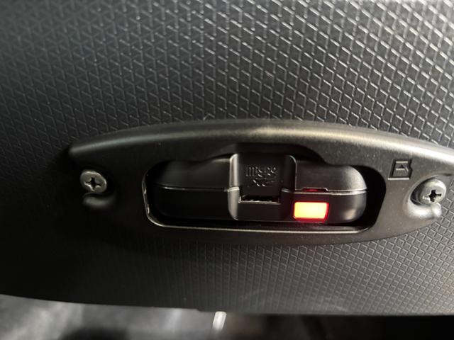 タントXナビゲーション バックカメラ ドライブレコーダー 運転席・助手席シートヒーター 助手席側後席電動スライドドア 電動格納式ドアミラー パワーウィンドウ プッシュスタートスイッチ アイドリングストップ機能(奈良県)の中古車