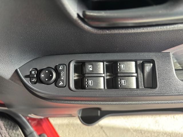 タントＸナビゲーション　バックカメラ　フロントシートヒーター　ＴＶコントロール　ドライブレコーダー　助手席側電動スライドドア　電動格納式ドアミラー　パワーウィンドウ　プッシュスタートスイッチ　キーフリー（奈良県）の中古車