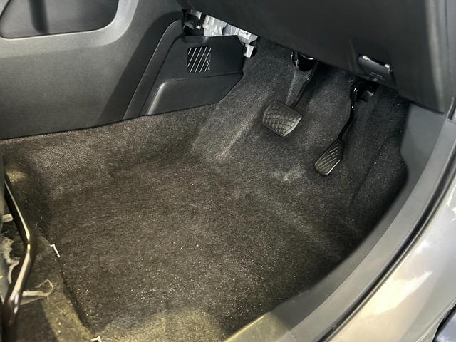 ロッキープレミアムGバックカメラ対応 プッシュボタンスタ−ト シ−トヒ−タ− 電動パーキング 全車速追従機能付ACC 衝突被害軽減ブレーキ コ−ナ−センサ− アイドリングストップ機能 LEDヘッドライト(奈良県)の中古車