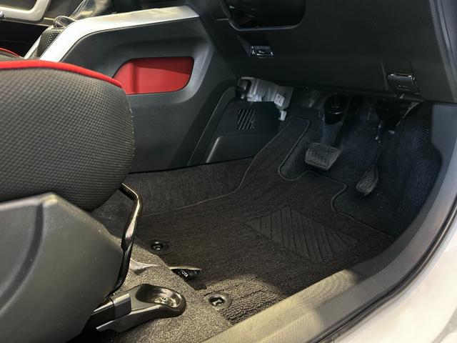 ライズＧナビ　ドラレコ　ＥＴＣ　コ−ナ−センサ−　衝突被害軽減ブレーキ　アイドリングストップ機能　パノラマモニタ−　ＬＥＤヘッドライト（奈良県）の中古車