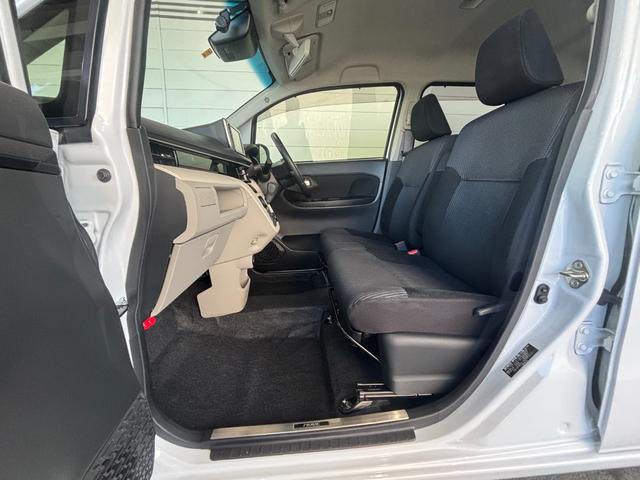 ムーヴＸリミテッドII　ＳＡIIIナビゲーション　バックカメラ　ドライブレコーダー　オートエアコン　運転席シートヒーター　電動格納式ドアミラー　パワーウィンドウ　プッシュスタートスイッチ　キーフリーシステム　アルミホイール（奈良県）の中古車