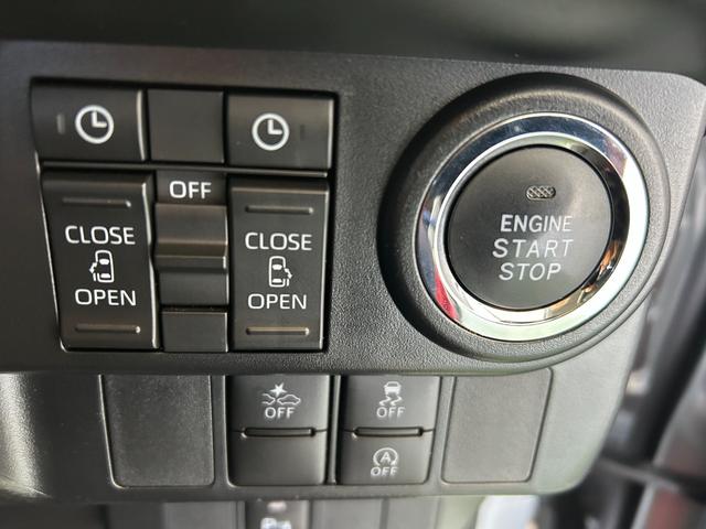 トールカスタムＧ　ターボバックカメラ対応　電動パーキング　両側電動スライドドア　プッシュボタンスタ−ト　衝突被害軽減ブレーキ　アイドリングストップ機能　コ−ナ−センサ−　クル−ズコントロ−ル（奈良県）の中古車