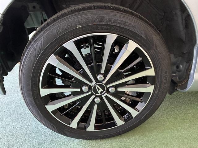 トールカスタムＧ　ターボバックカメラ対応　電動パーキング　両側電動スライドドア　プッシュボタンスタ−ト　衝突被害軽減ブレーキ　アイドリングストップ機能　コ−ナ−センサ−　クル−ズコントロ−ル（奈良県）の中古車