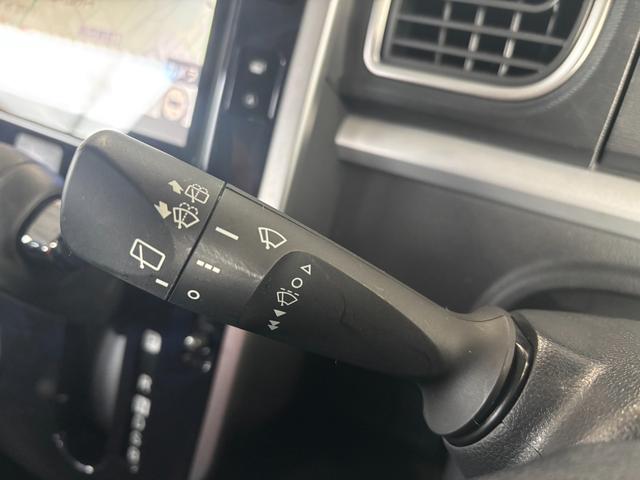 タントカスタムＸ　トップエディションＶＳ　ＳＡIIIナビゲーション　パノラマモニター　ドライブレコーダー　両側電動スライドドア　ＴＶコントロール　運転席シートヒーター　オートエアコン　電動格納式ドアミラー　パワーウィンドウ　アルミホイール　キーフリー（奈良県）の中古車