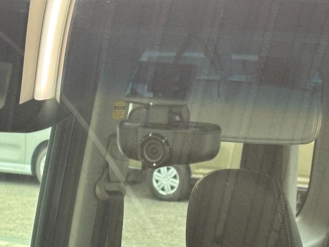 タントカスタムＸ　トップエディションＶＳ　ＳＡIIIナビゲーション　パノラマモニター　ドライブレコーダー　両側電動スライドドア　ＴＶコントロール　運転席シートヒーター　オートエアコン　電動格納式ドアミラー　パワーウィンドウ　アルミホイール　キーフリー（奈良県）の中古車