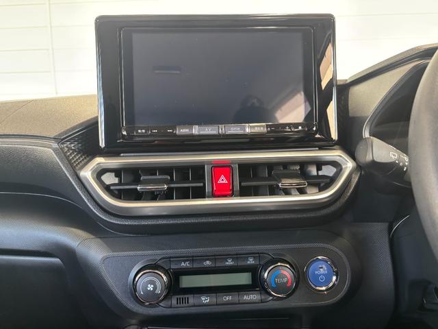 ロッキーＸ　ＨＥＶナビゲーション　パノラマモニター　電動パーキングブレーキ　オートエアコン　電動格納式ドアミラー　パワーウィンドウ　アイドリングストップ機能　プッシュスタートスイッチ　キーフリーシステム（奈良県）の中古車