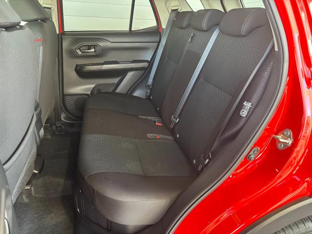 ロッキーＸ　ＨＥＶナビゲーション　パノラマモニター　電動パーキングブレーキ　オートエアコン　電動格納式ドアミラー　パワーウィンドウ　アイドリングストップ機能　プッシュスタートスイッチ　キーフリーシステム（奈良県）の中古車